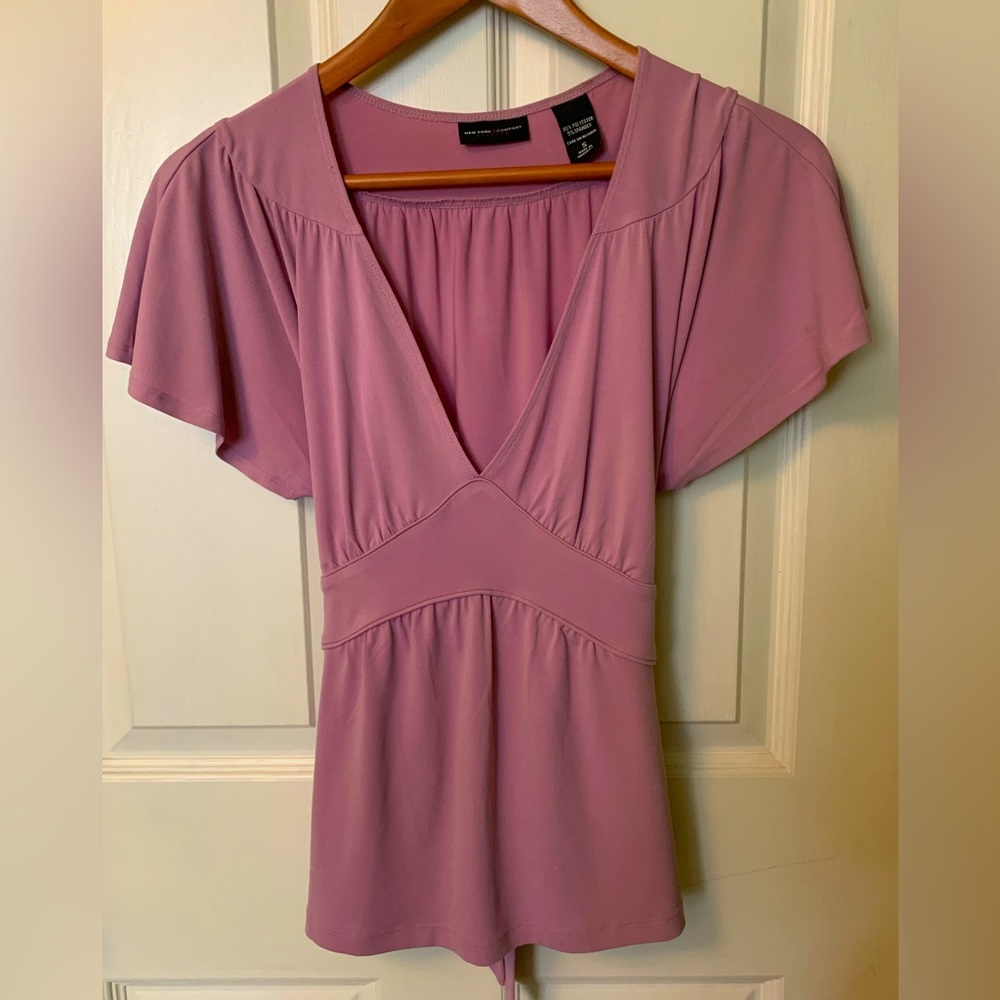 New York & Company Stretch Purple Short-Sleeve Blouse